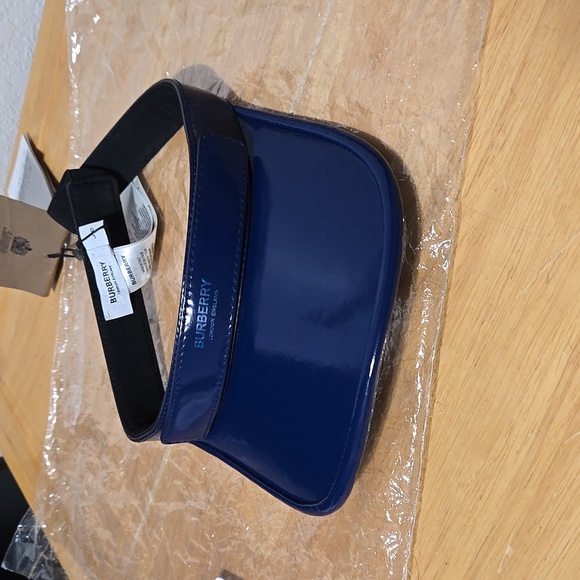 BURBERRY Ink Blue Removable Zipper Pocket Vinyl Visor Logo NWT - Picture 4 of 16